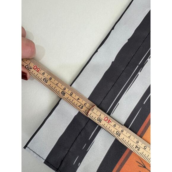 NWOT Halloween Trick or Treat Banner Flag Spooky Black Orange Pumpkins Polyester - Picture 2 of 3